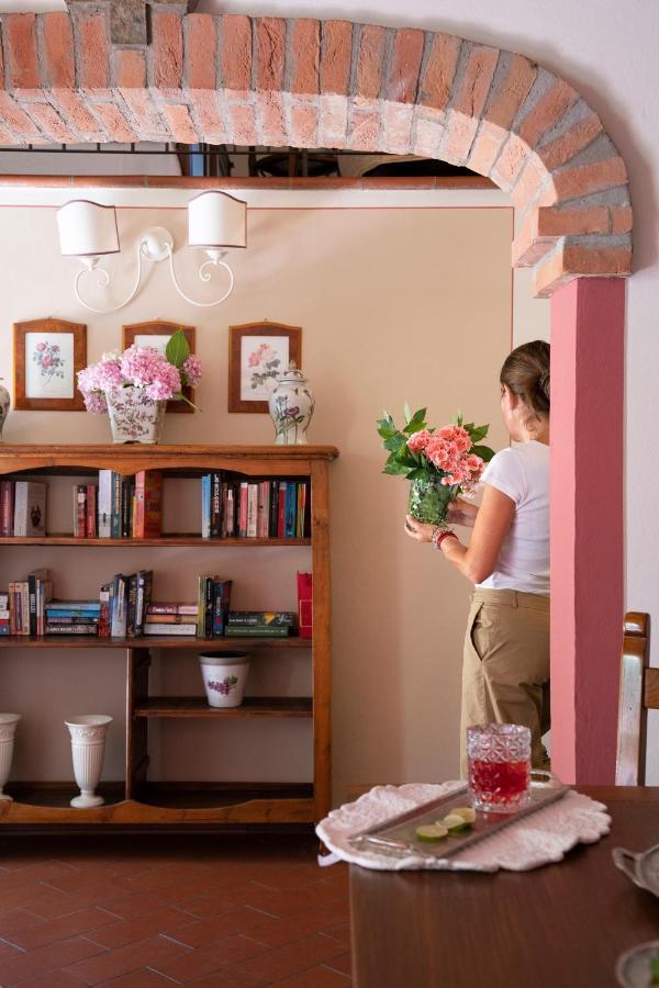 Borgo San Benedetto Guest House Montaione Ngoại thất bức ảnh